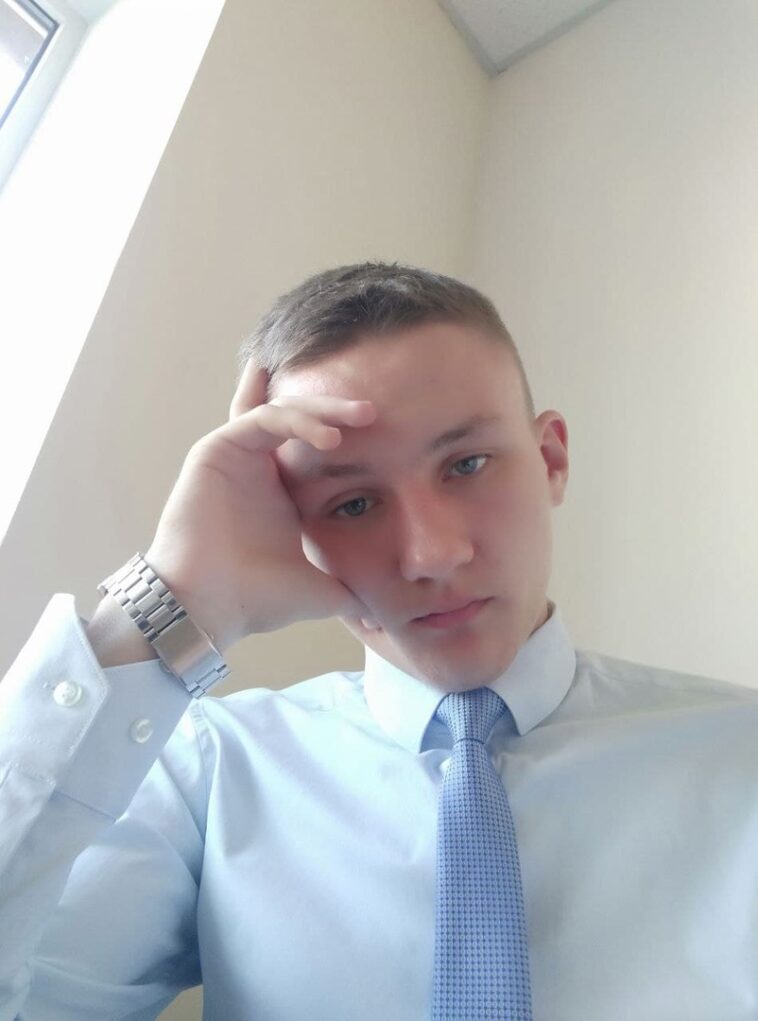 Михаил Янцов